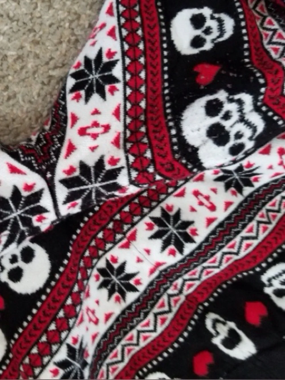 Torrid skull heart thick sweater leggings - Picture 6 of 13